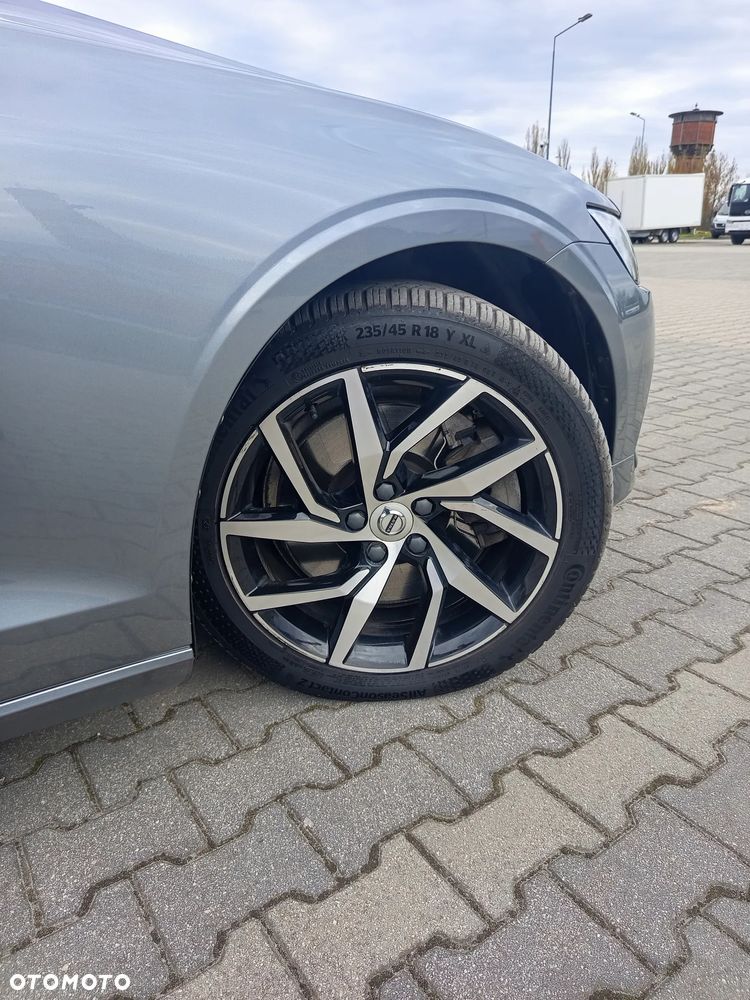 Volvo V60 T6 AWD Twin Engine Geartronic Momentum Pro - 10