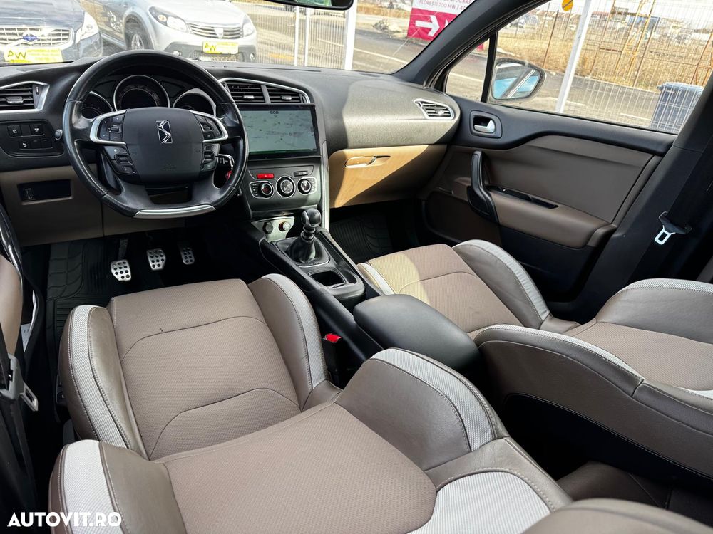 Citroën DS4 ver-hdi-110-chic - 9