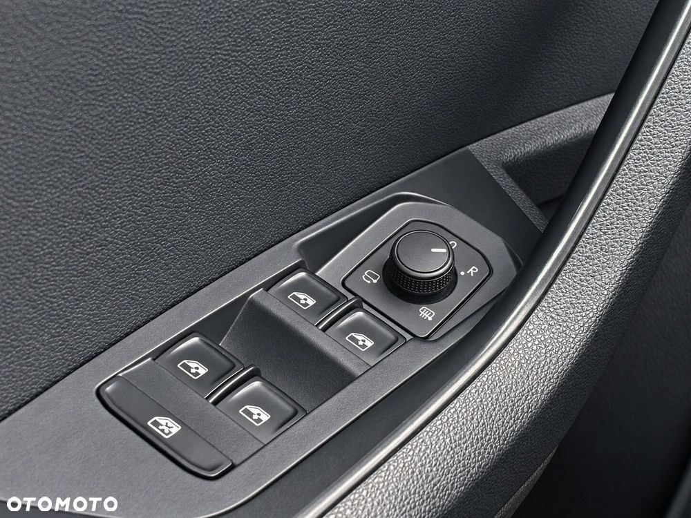 Skoda Karoq 1.5 TSI ACT Edition 130 DSG - 29