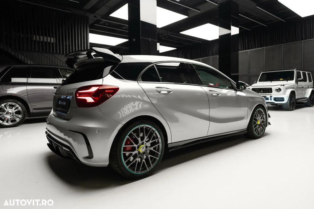 Mercedes-Benz A 45 AMG 4Matic AMG Speedshift 7G-DCT PETRONAS 2015 World Champion Edition - 11