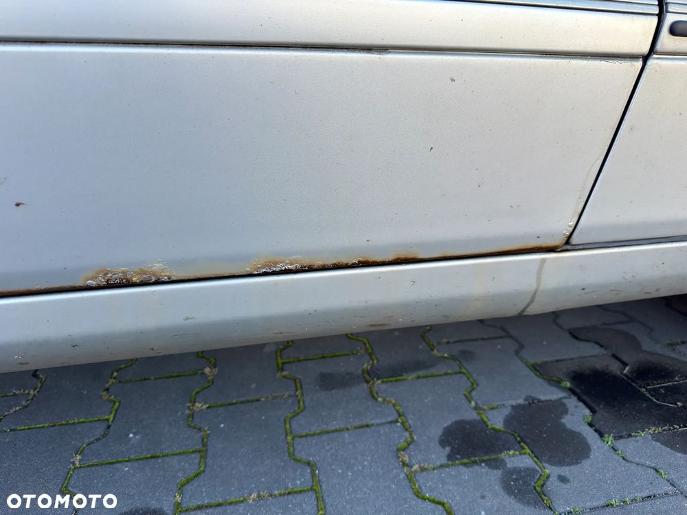 Mercedes-Benz Klasa E - 14