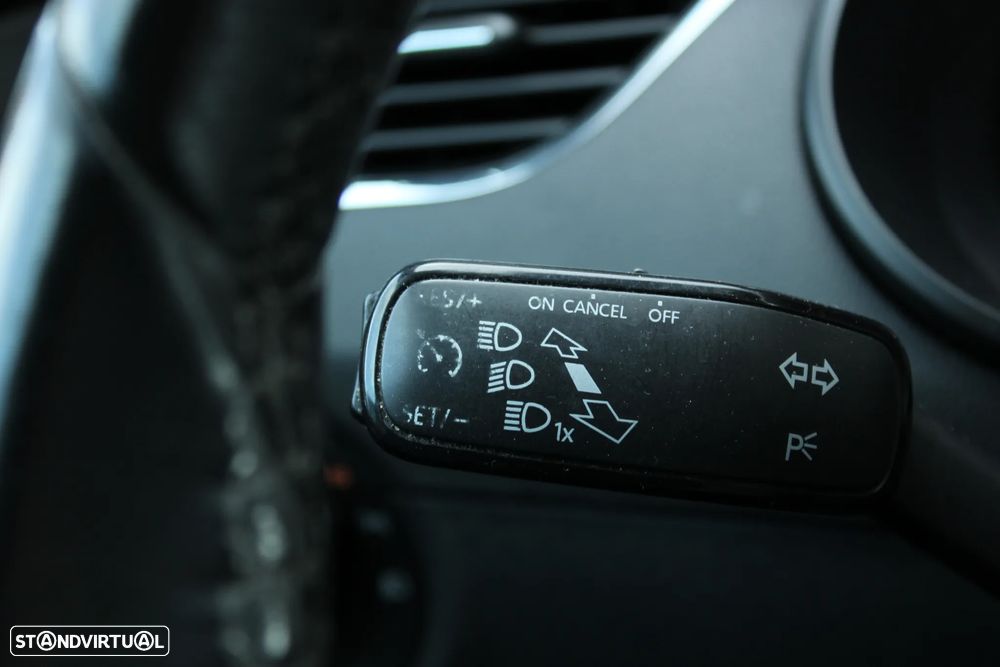 Skoda Octavia 1.6 TDI Business Line DSG - 21