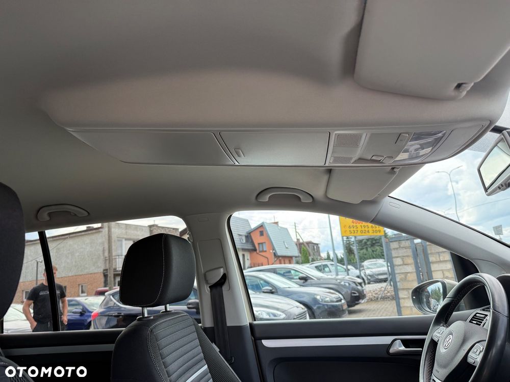 Volkswagen Touran 1.6 TDI DPF Highline - 8