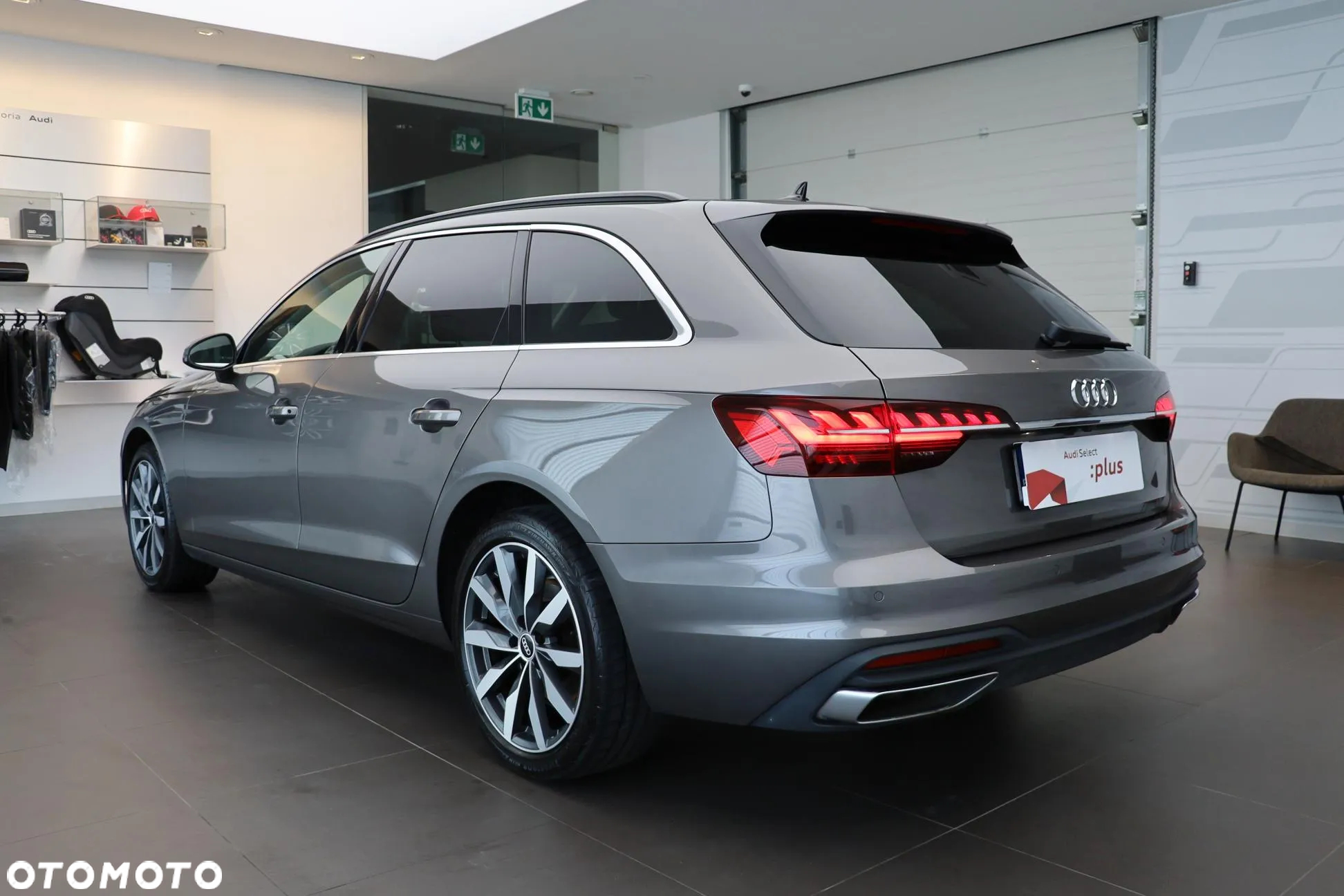Audi A4 - 4
