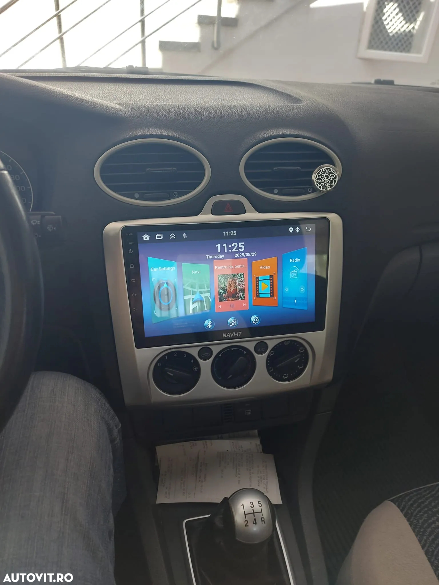Ford Focus 1.6i Trend - 3
