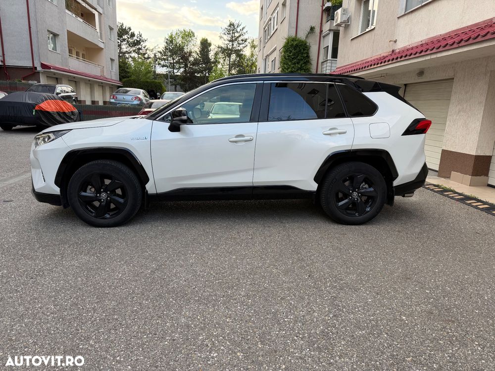 Toyota RAV4 - 2