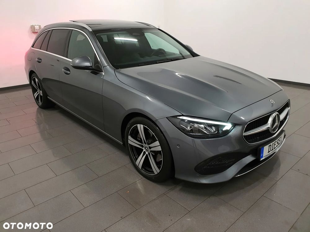 Mercedes-Benz Klasa C 220 d 4Matic 9G-TRONIC AMG Line - 3