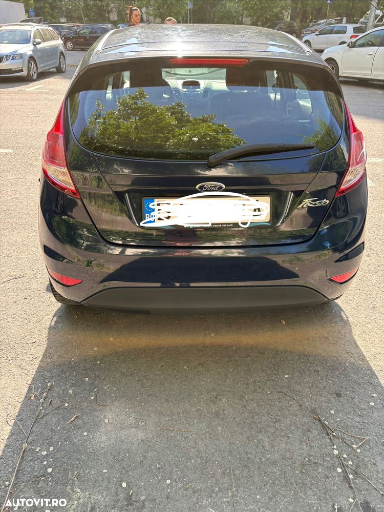 Ford Fiesta 1.5 TDCi Titanium - 4