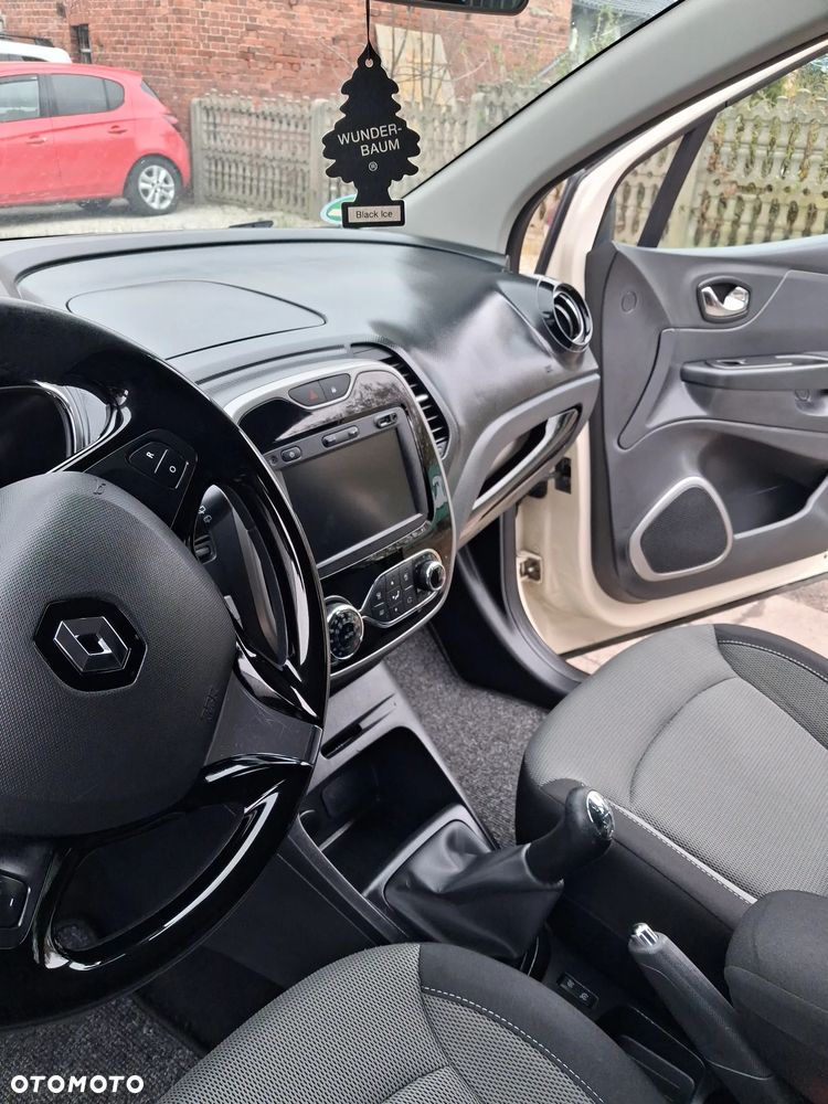 Renault Captur - 10