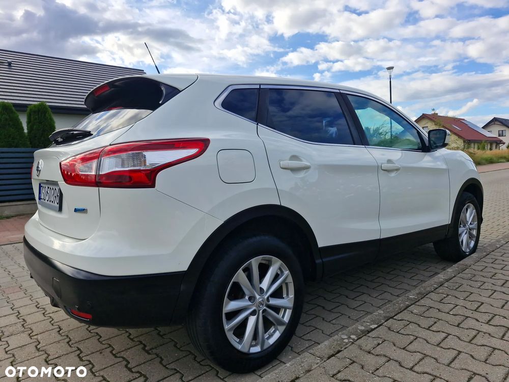 Nissan Qashqai 1.5 dCi Tekna EU6 - 10