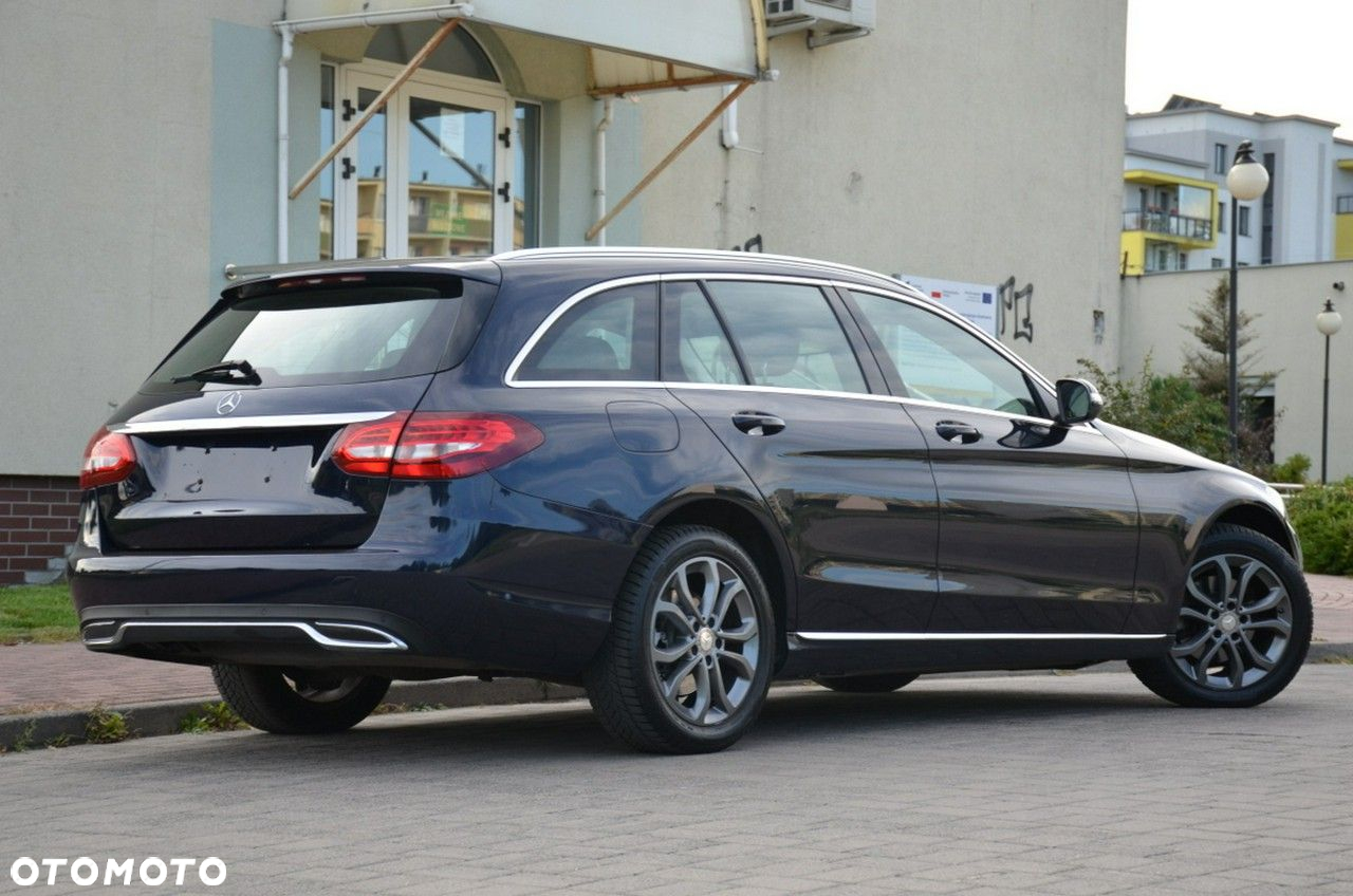 Mercedes-Benz Klasa C - 35