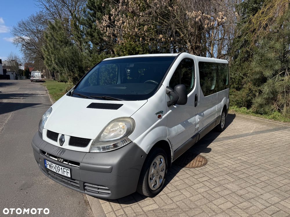 Renault Trafic - 1