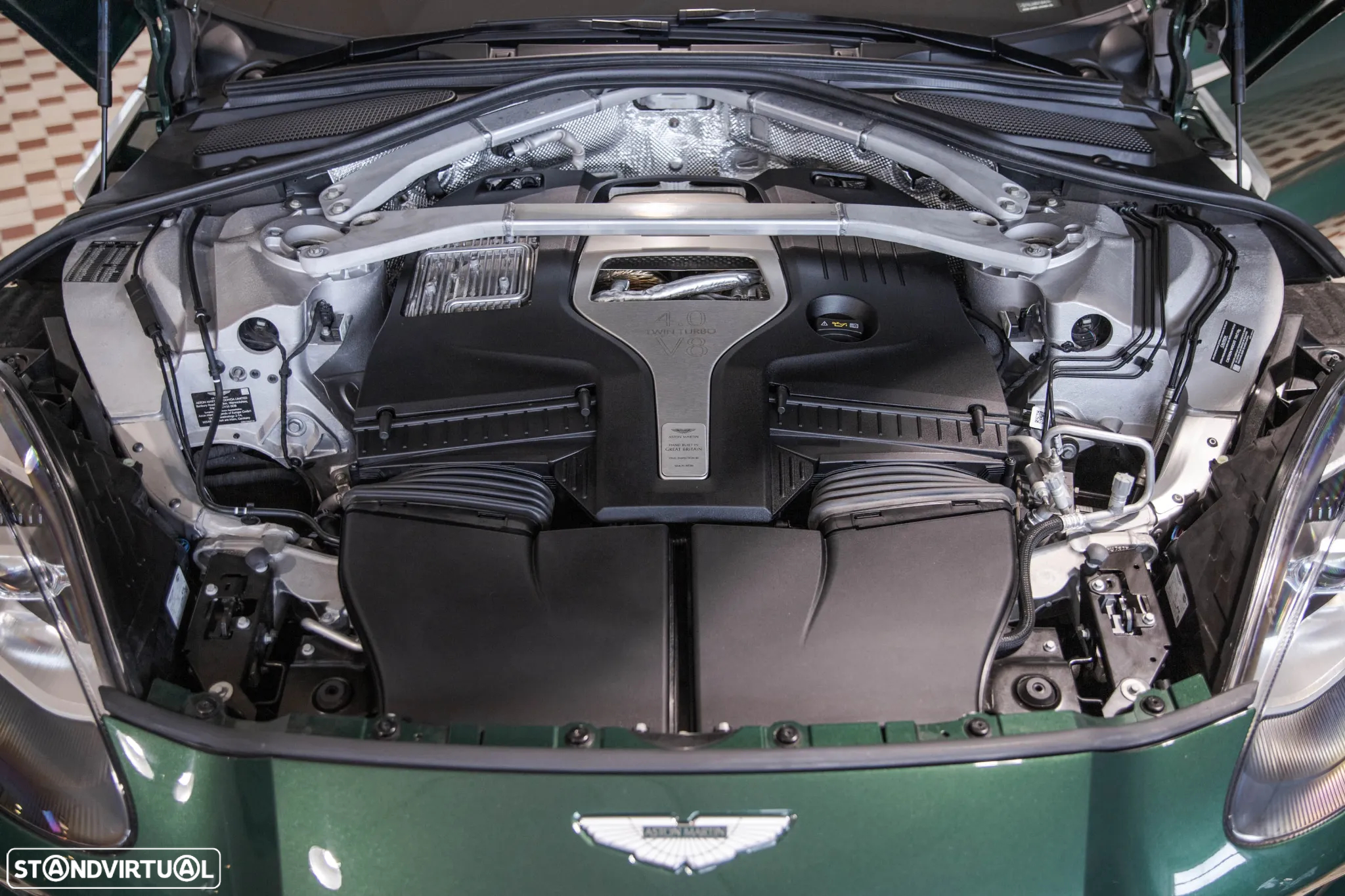 Aston Martin DBX Standard - 43