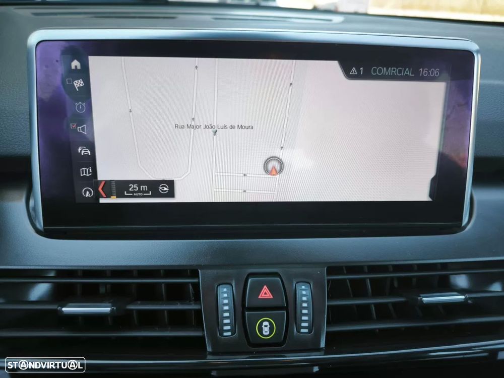 BMW 216 Active Tourer d Line Luxury - 51