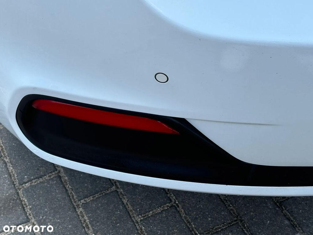 Kia Ceed 1.6 GDI DCT Platinum Edition - 11