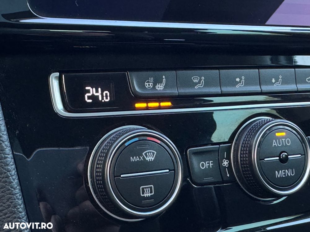 Volkswagen Golf 1.5 TSI DSG Highline - 19