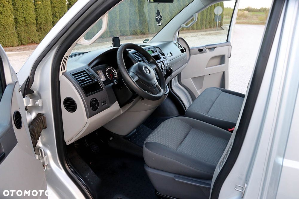 Volkswagen Transporter - 19