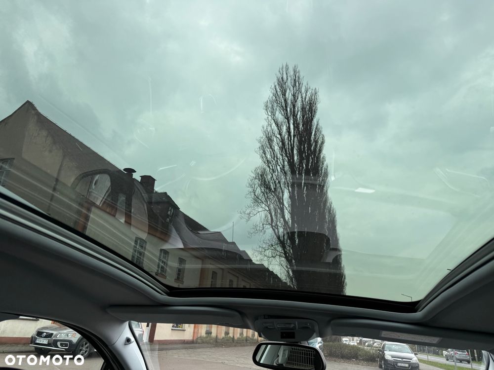 Peugeot 2008 PureTech 110 Stop&Start GT-Line Edition - 11