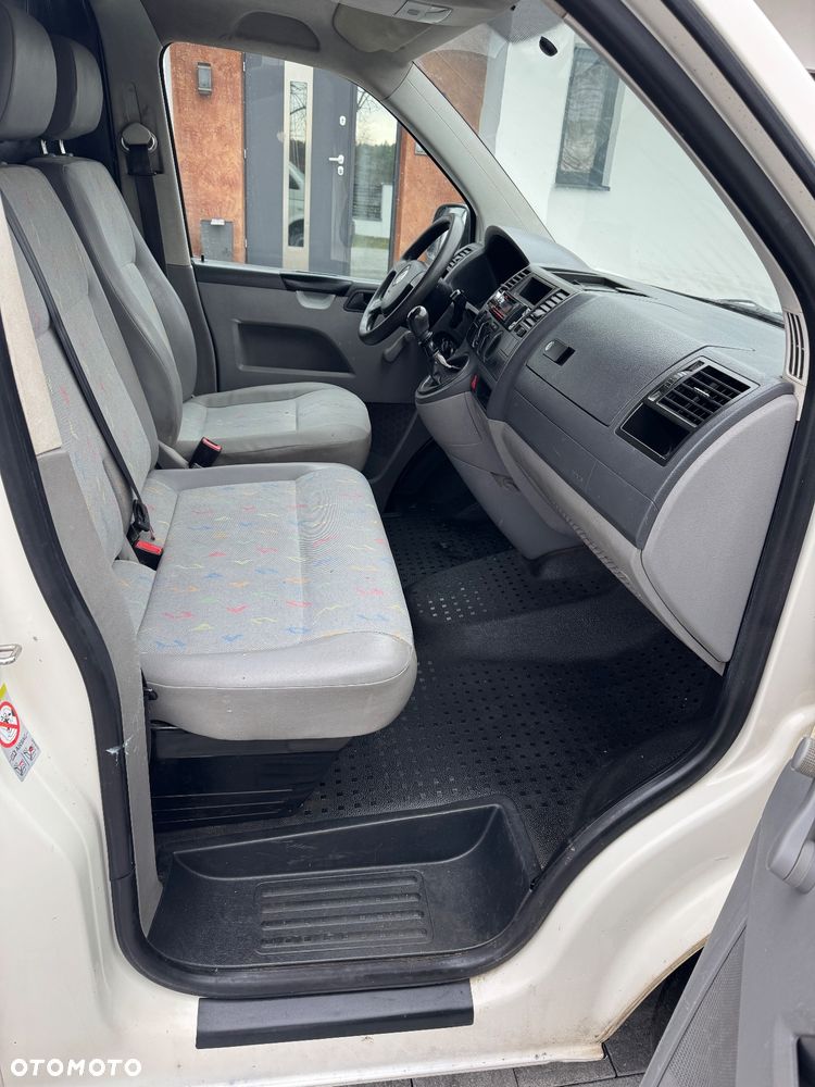 Volkswagen Transporter - 26