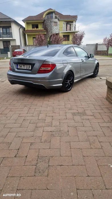 Mercedes-Benz C - 5