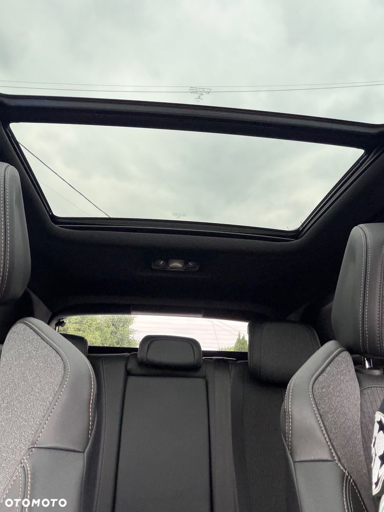 Peugeot 3008 1.5 BlueHDi GT S&S - 23