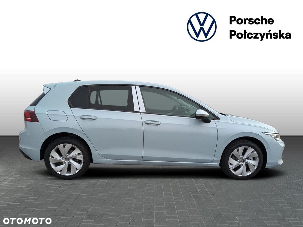 Volkswagen Golf - 6