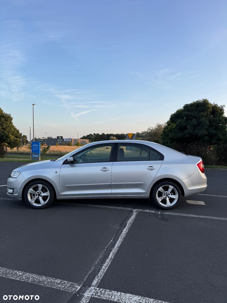Skoda RAPID 1.6 TDI Drive - 5