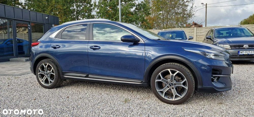 Kia XCeed - 14