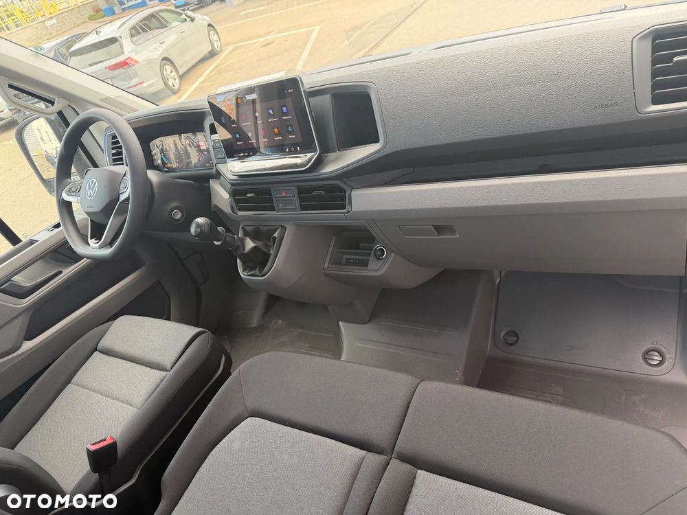 Volkswagen Crafter - 11