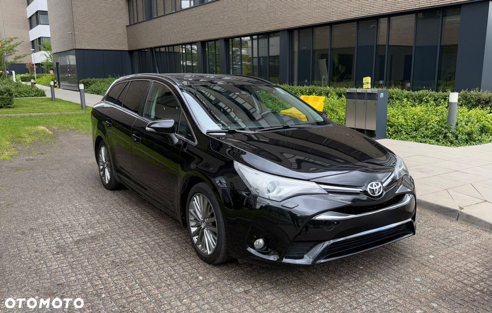 Toyota Avensis 2.0 Prestige MS - 2