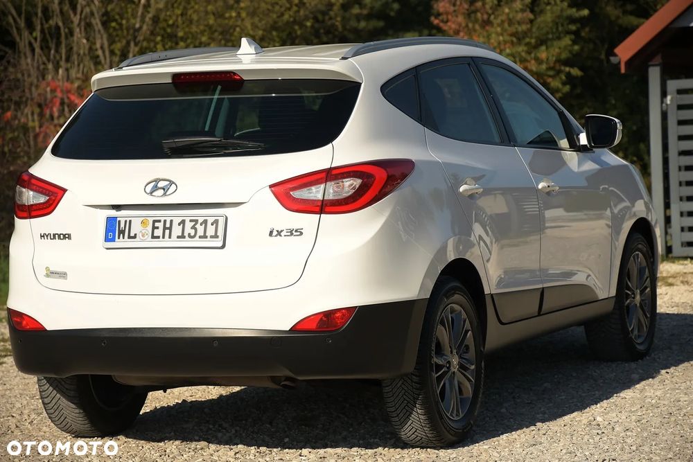 Hyundai ix35 1.6 2WD Fifa World Cup Edition - 6