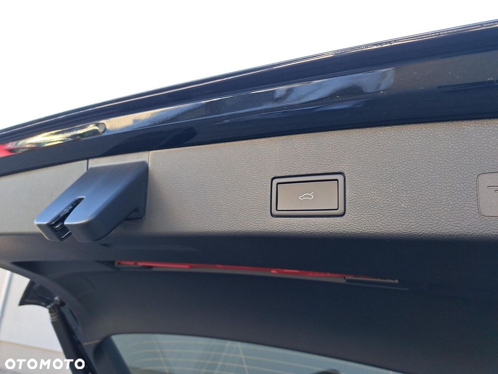 Volkswagen Golf Variant - 20