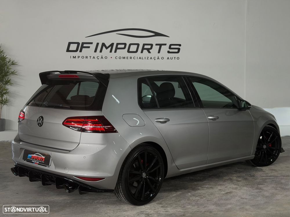 VW Golf 1.6 TDi Highline - 4