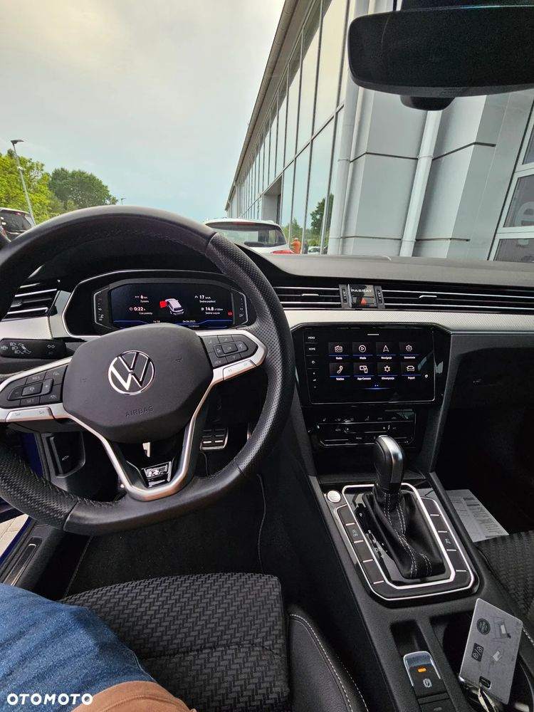 Volkswagen Passat 2.0 TSI Elegance DSG - 10