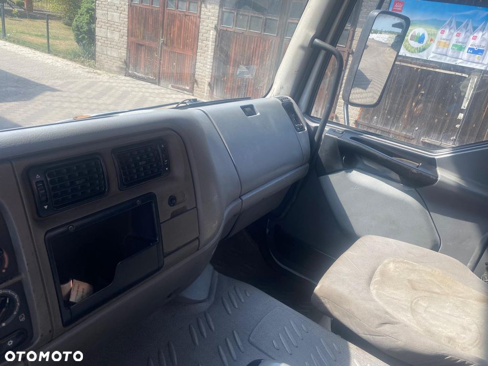 Renault Premium - 18