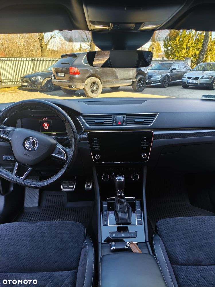 Skoda Superb 2.0 TSI 4x4 Sportline DSG - 9