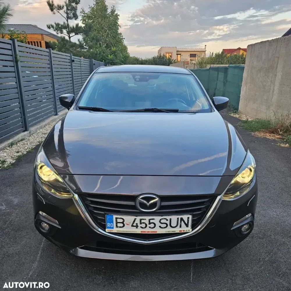 Mazda 3 G120 Attraction - 1