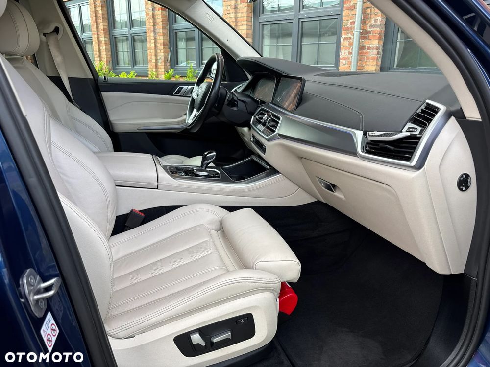 BMW X5 xDrive25d - 8