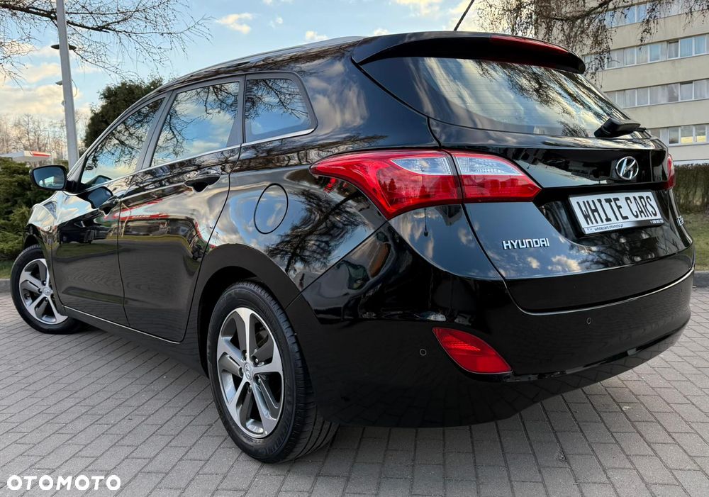 Hyundai i30 1.4 Passion - 4