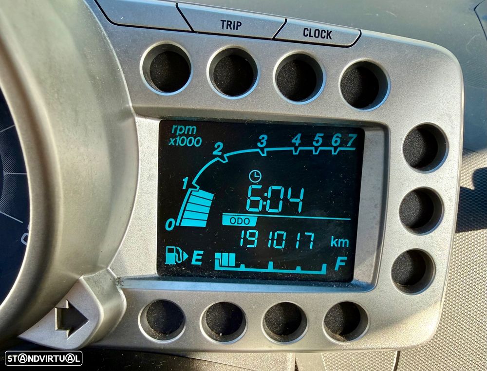 Chevrolet Spark 1.0 LS Bi-Fuel - 8
