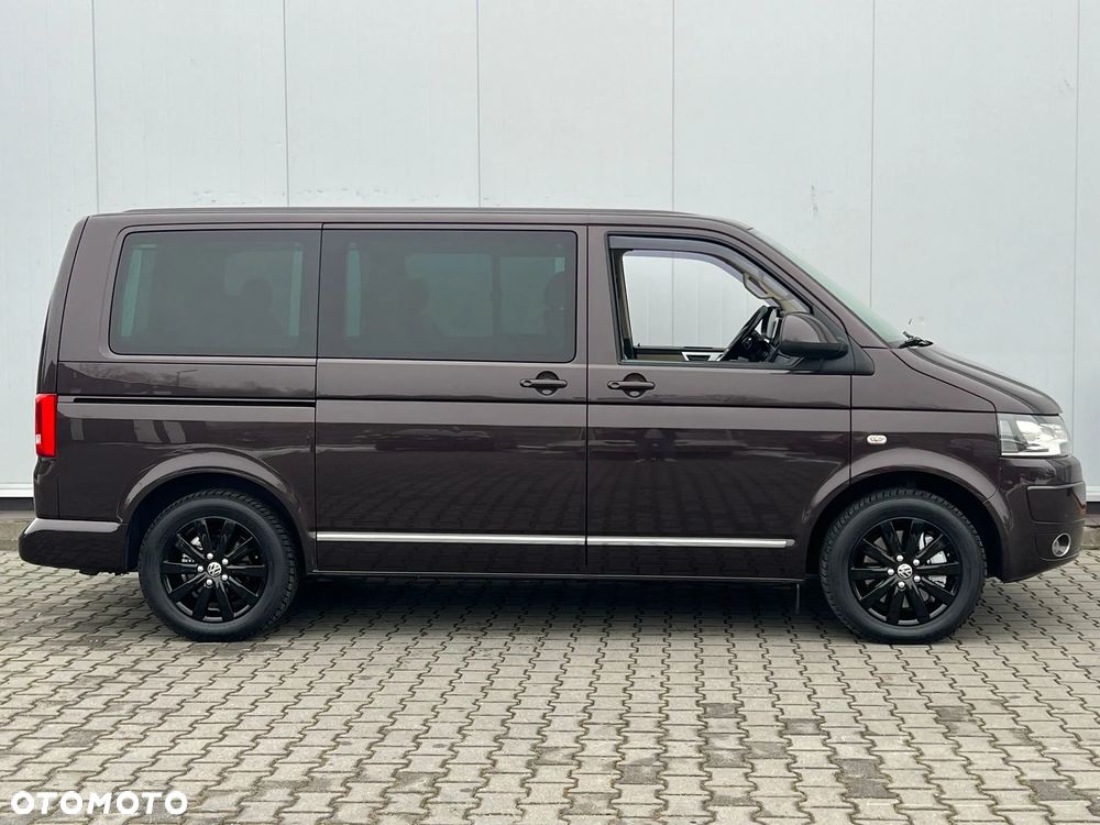 Volkswagen Multivan - 11