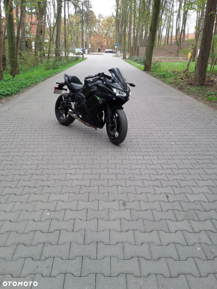 Kawasaki ZX - 7