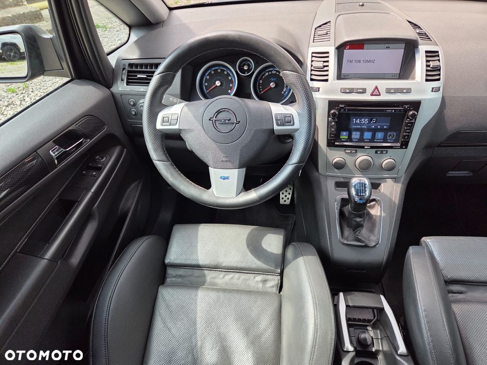 Opel Zafira OPC - 28