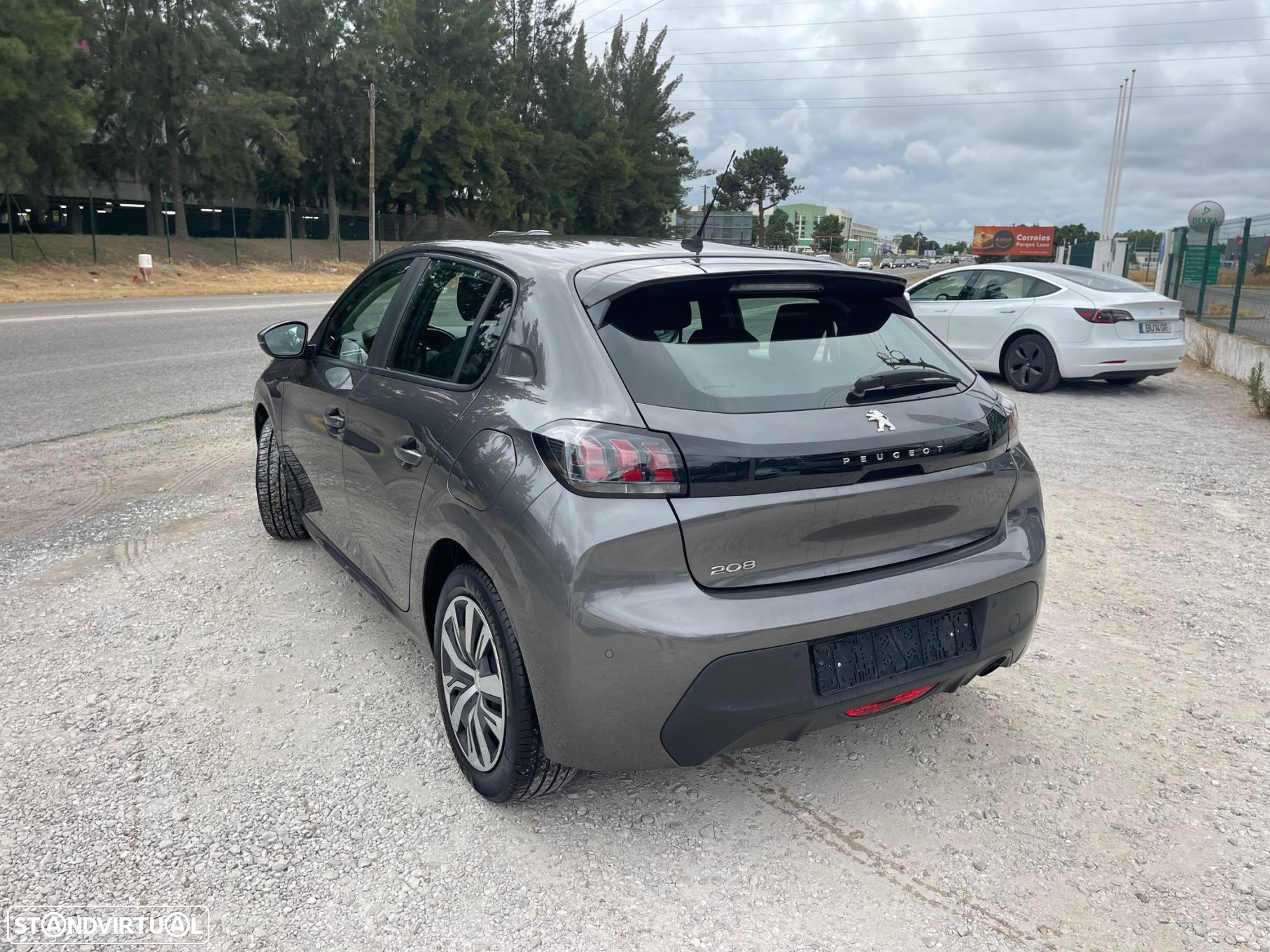 Peugeot 208 PureTech 75 Allure Pack - 10