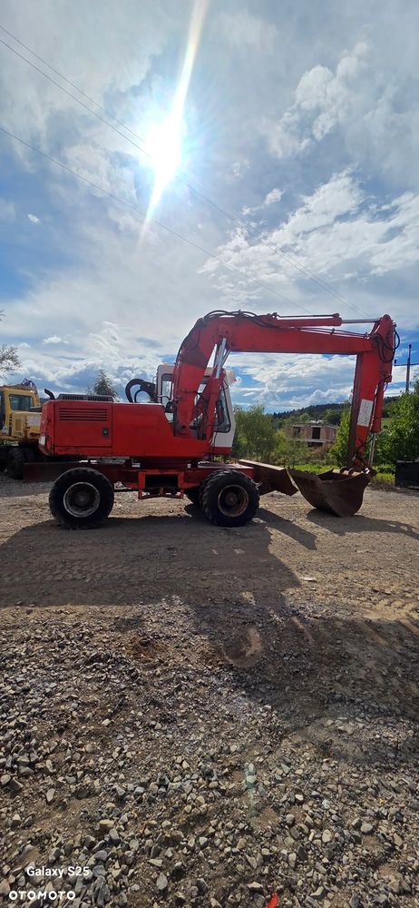 Liebherr A902 - 4