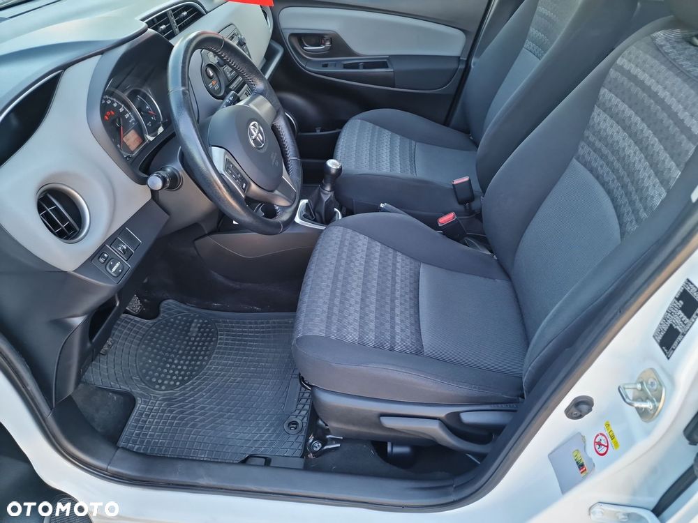 Toyota Yaris 1.0 Active - 12
