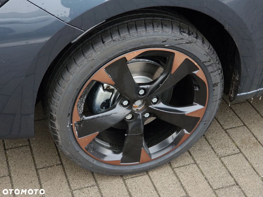 Cupra Leon 1.5 eTSI DSG - 9