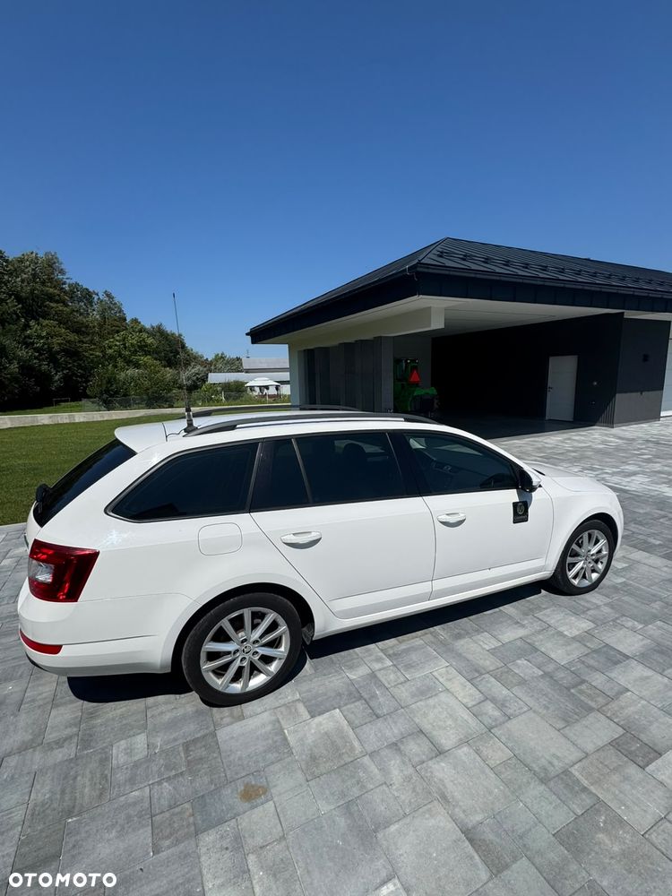Skoda Octavia 1.4 TSI Ambition DSG - 7