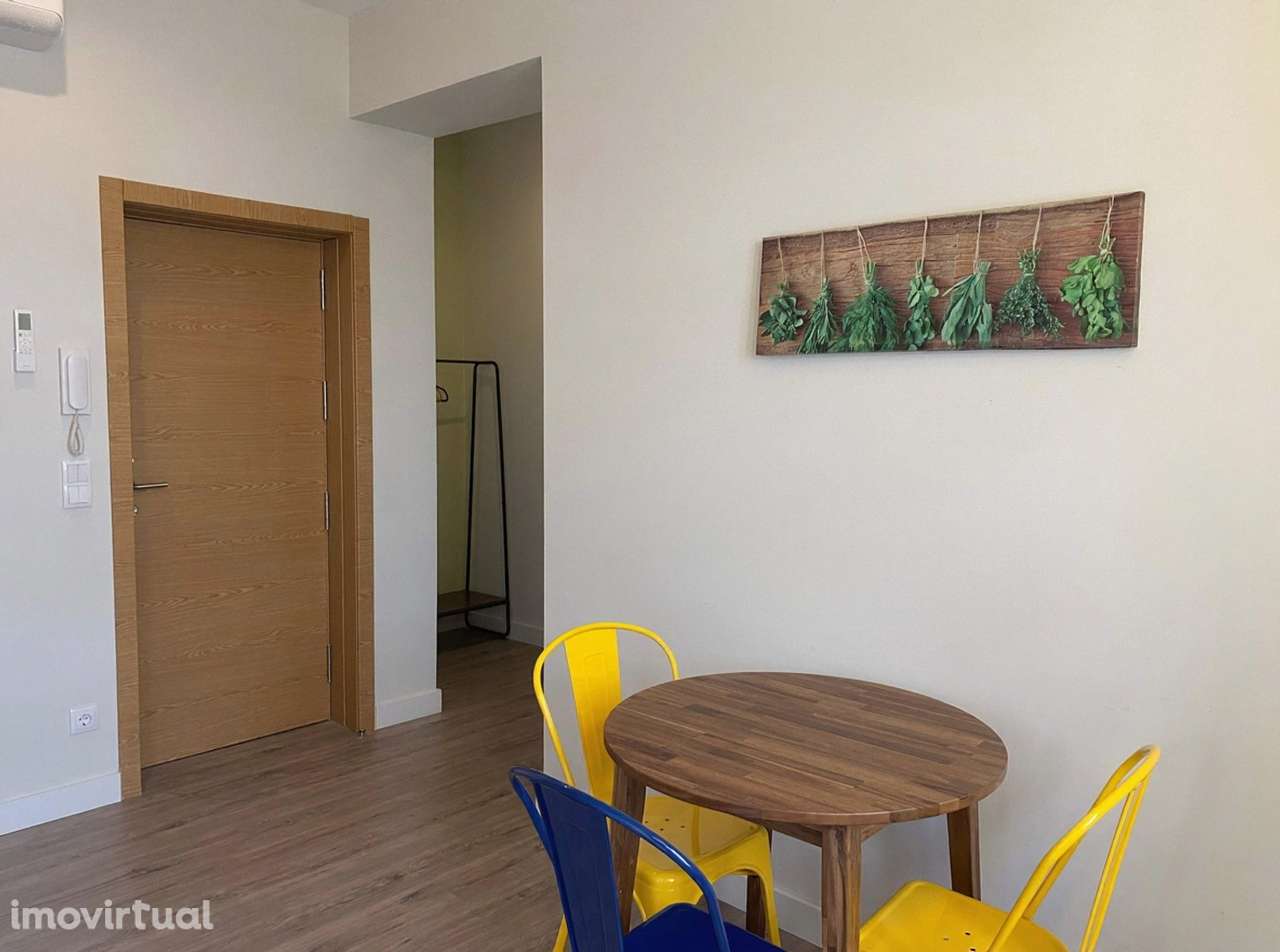 Apartamento Mobilado - Avenidas Novas - Grande imagem: 5/31