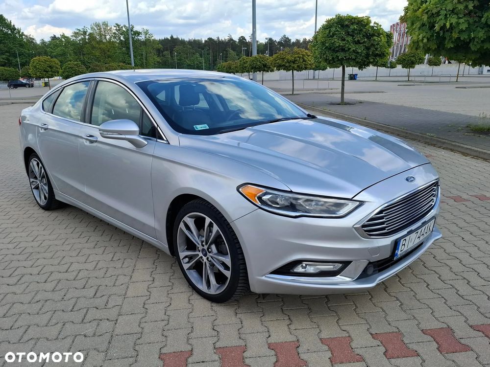 Ford Fusion - 1